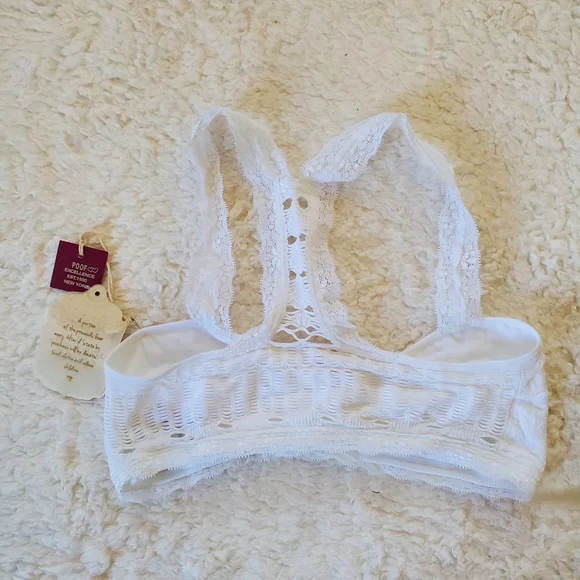 ALTAR'D STATE BRAS...3 Colors...sold together. Size M/L. - Picture 11 of 12